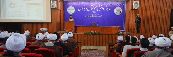 تصویر سربرگ نمایه‌ی کاربر