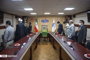 صلوات خاصه امام رضا(ع) در نشست اعضای کاروان زیر سایه خورشید با عباس درویش توانگر قائم مقام خبرگزاری فارس در خبرگزاری فارس 