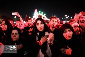 اجتماع اربعینی‌ها در میدان آزادی  تهران