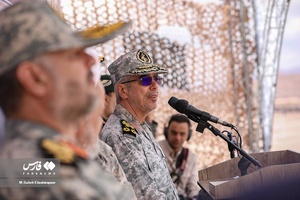 بازدید سرلشکر باقری از نیروی زمینی سپاه کرمان