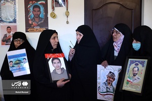 دیدار جمعی از خانواده شهدای دفاع مقدس، مدافع حرم و مدافع امنیت با خانواده شهید سید روح الله عجمیان 