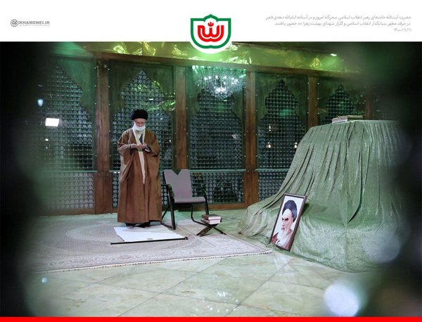 رهبر انقلاب