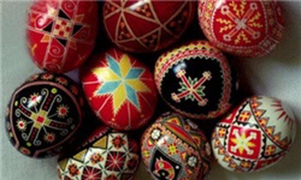 تخم مرغ رنگی