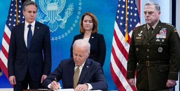 جو بایدن و آنتونی بلینکن