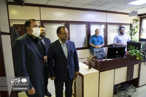 بازدید سیداحسان خاندوزی  وزیر اقتصاد و دارایی از تحریریه خبرگزاری فارس