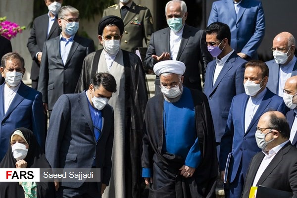 در حاشیه آخرین جلسه هیئت دولت دوازدهم