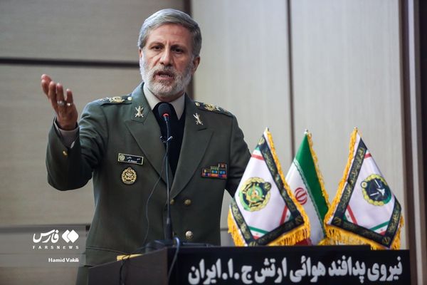 امیر حاتمی