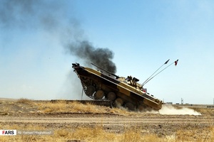 نمایی از مراحل مستند مسابقه رزم آوران که در تیپ مکانیزه امام زمان (عج) نیروی زمینی سپاه در شهرستان شبستر استان آذربایجان‌شرقی برگزار گردیده است.