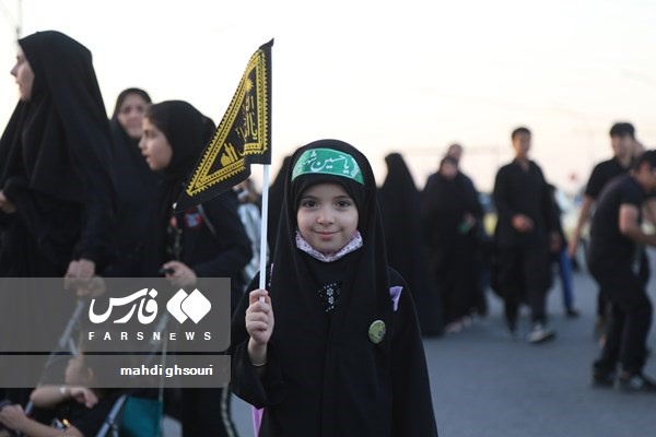 حضور پرشور قمی‌ها در پیاده‌روی جاماندگان ار بعین حسینی