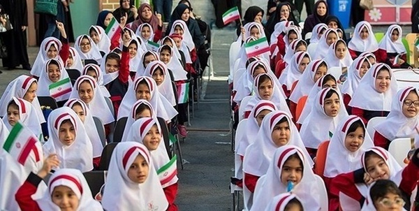 دانش آموز