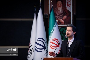 نجم الدین شریعتی مجری آیین اختتامیه دومین سوگواره بین‌المللی روایت اربعین