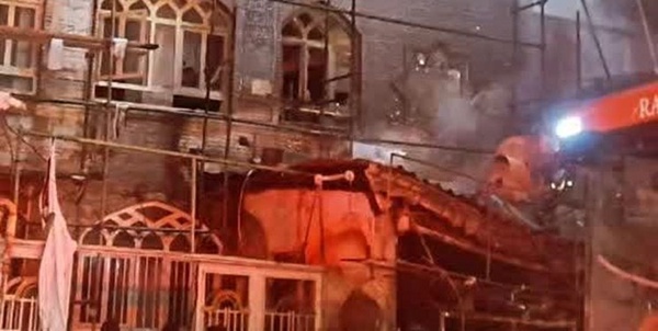 آتش سوزی در مسجد