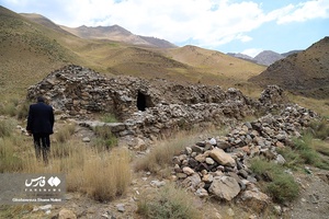کاروانسرای سنگی صفویه در جاده چالوس 
