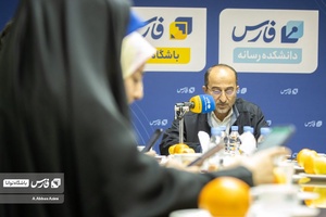 محمد مهدی نژاد نوری معاونت علوم،تحقیقات و فناوری ستاد کل نیروهای مسلح در جمع خبرنگاران در دانشکده خبرگزاری فارس
