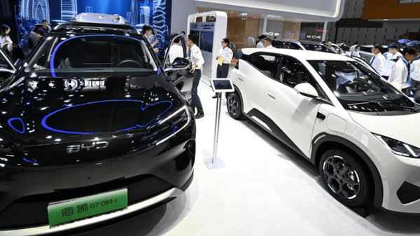 BYD با جهشی تاریخی تسلا را پشت سر گذاشت