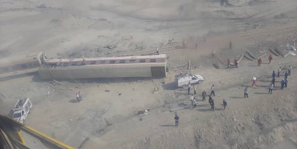 قطار مشهد یزد