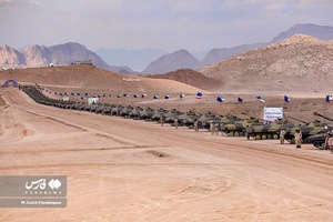بازدید سرلشکر باقری از نیروی زمینی سپاه کرمان