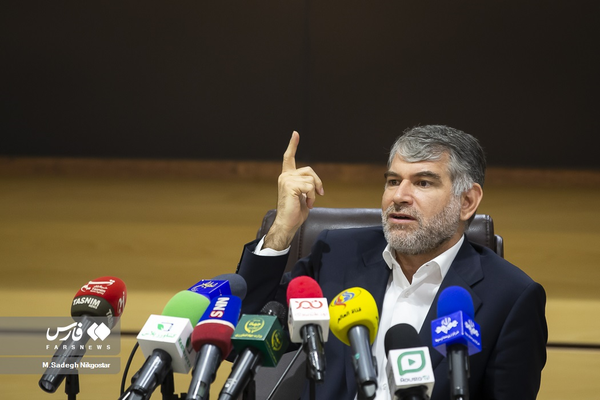 سید جواد ساداتی نژاد