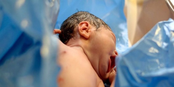 نوزاد رها شده