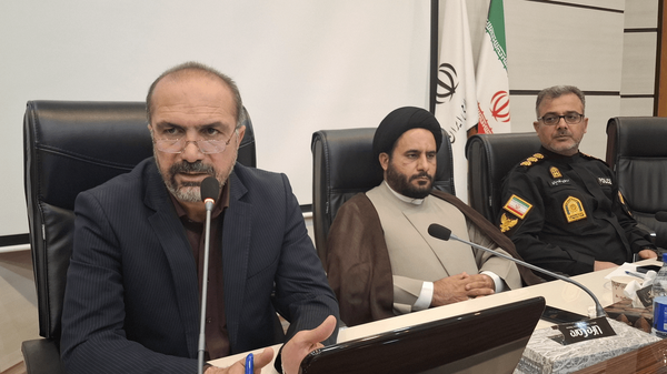 فرماندار گچساران مدیران را به درک جایگاه اداری و حضور فعال و بدون تشریفات در مراسمات فراخواند و بر اهمیت سنگ تمام گذاشتن در استقبال از شهید گمنام تأکید کرد