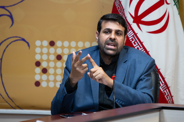 احمد نادری 