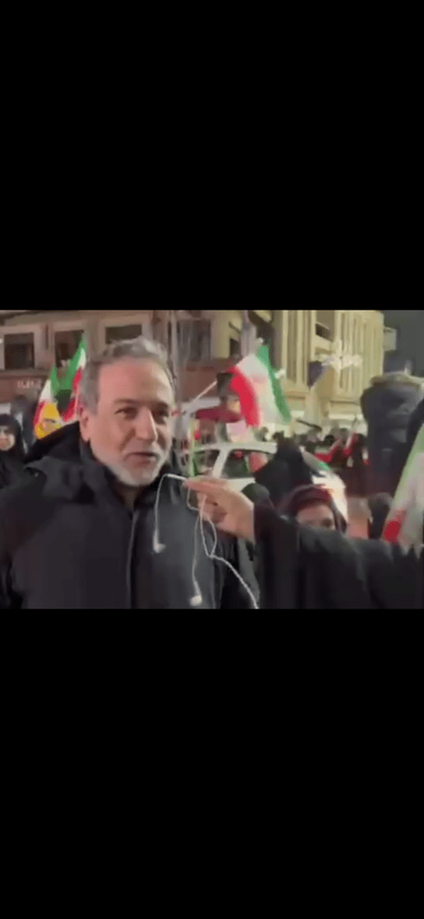 عراقچی در تجمع مردمی در تهران