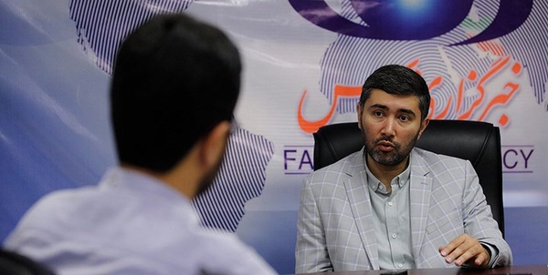 وکیل پور