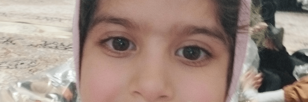 تصویر سربرگ نمایه‌ی ‌محدثه ایزدپناه‌