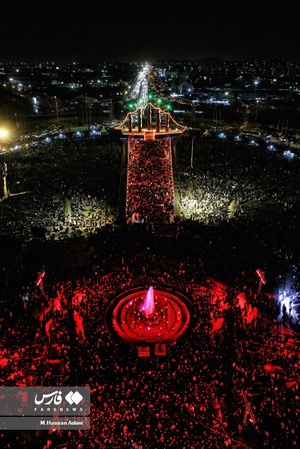 اجتماع اربعینی‌ها در میدان آزادی  تهران