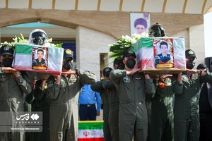 تشییع پیکر شهدای سقوط جنگنده ارتش در پایگاه هشتم شکاری نیروی هوایی