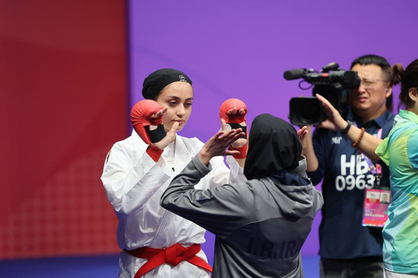 مبینا حیدری