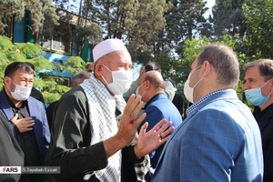 تشییع پیکر مطهر شهید مدافع حرم، عیوض احمدی در شهریار/ مجاهد ۱۹ ساله تیپ فاطمیون پس از ۵ سال شناسایی شد