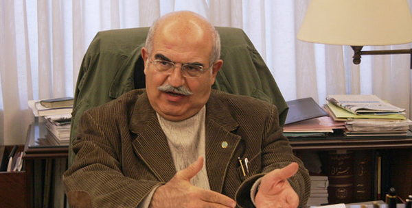 بهمن کشاورز