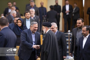 ورود آیت الله سیدابراهیم رئیسی، رئیس جمهور درهمایش اقتصاد ایران
