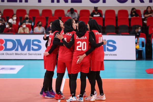 والیبال بانوان