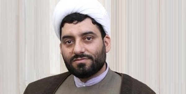 احمد آزادی خواه